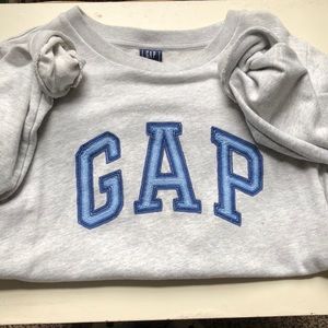 Gap iconic grey sweatshirt!